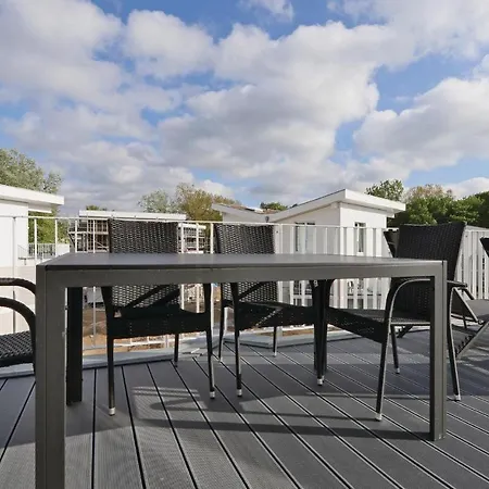 Duenenvilla Penthouse Superior Apartment Lubeck